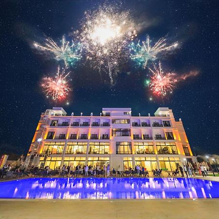 Mc Palace Hotel Spa & Convention Agios Epiktitos Экстерьер фото
