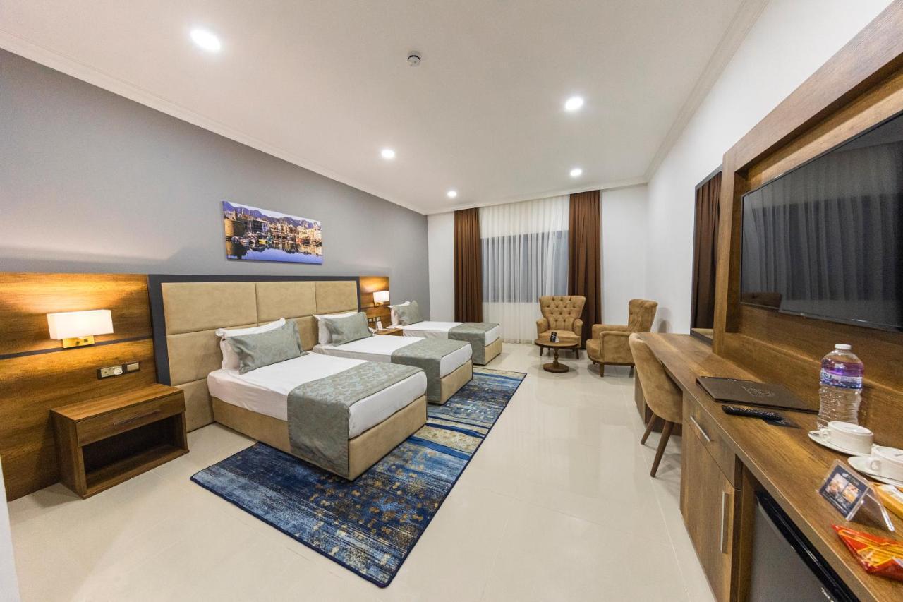 Mc Palace Hotel Spa & Convention Agios Epiktitos Экстерьер фото